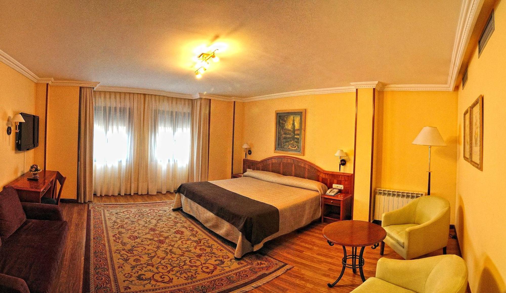Hotel Alisi Aranda de Duero Exterior photo
